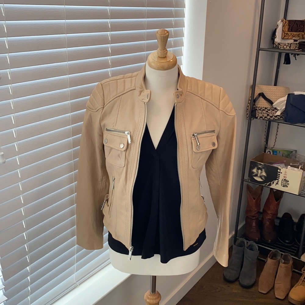 Michael Kora buttercream leather jacket size Medium